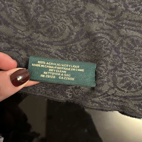 Lauren Ralph Lauren Scarf Long Winter Large Knit Fringe Purple‎ 22X70 Acrylic - Picture 3 of 5